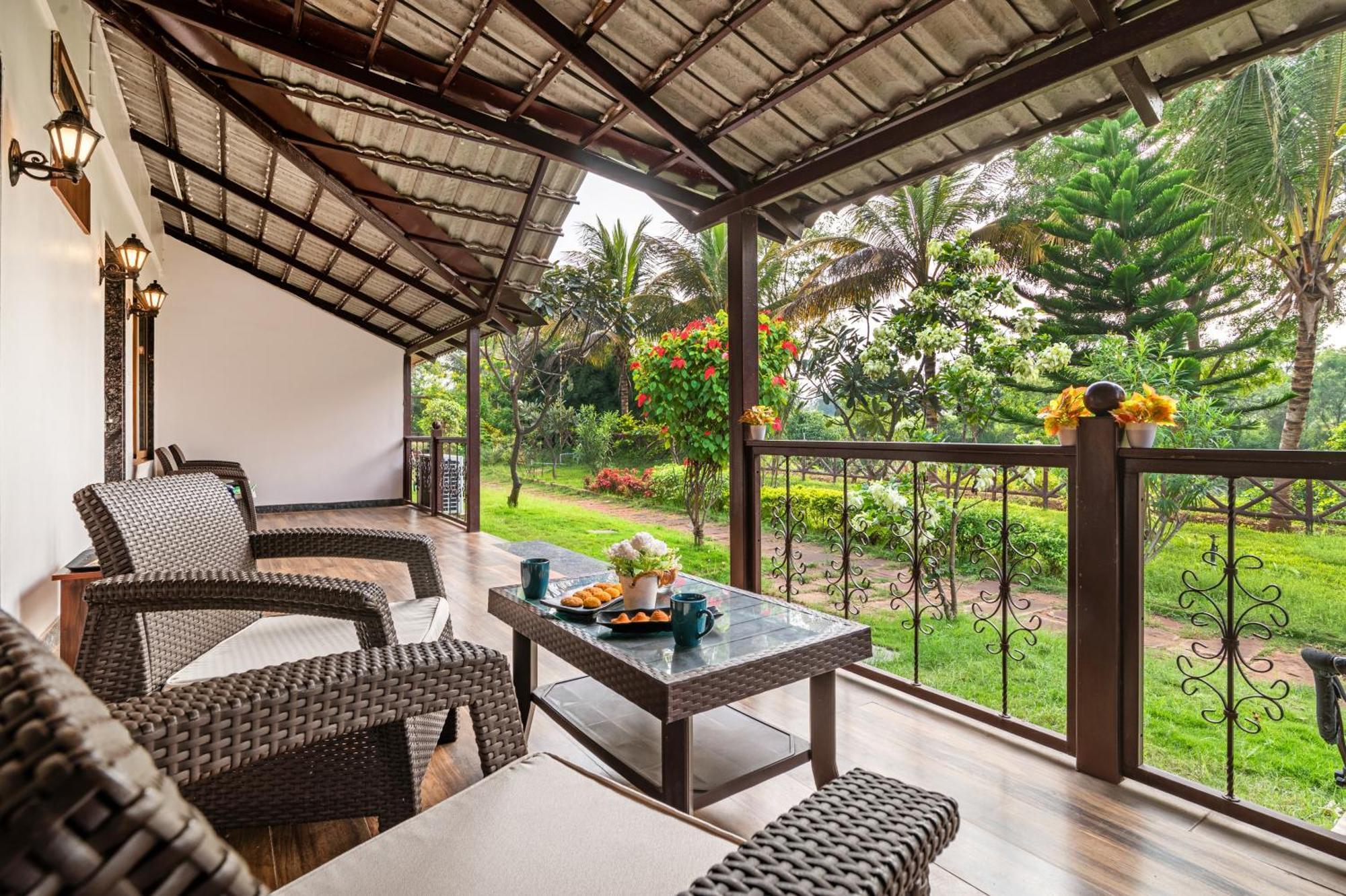 Sterling Banashree Badami Exterior foto