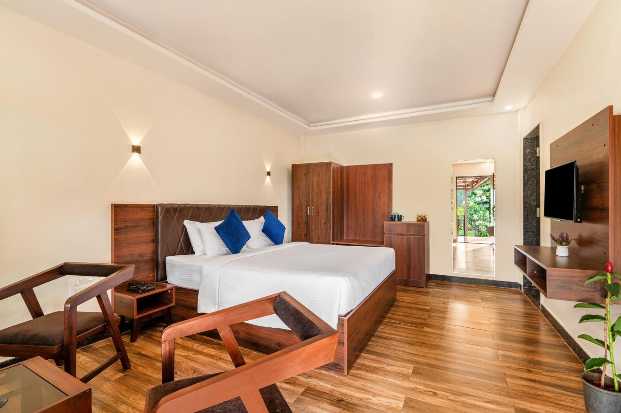 Sterling Banashree Badami Exterior foto