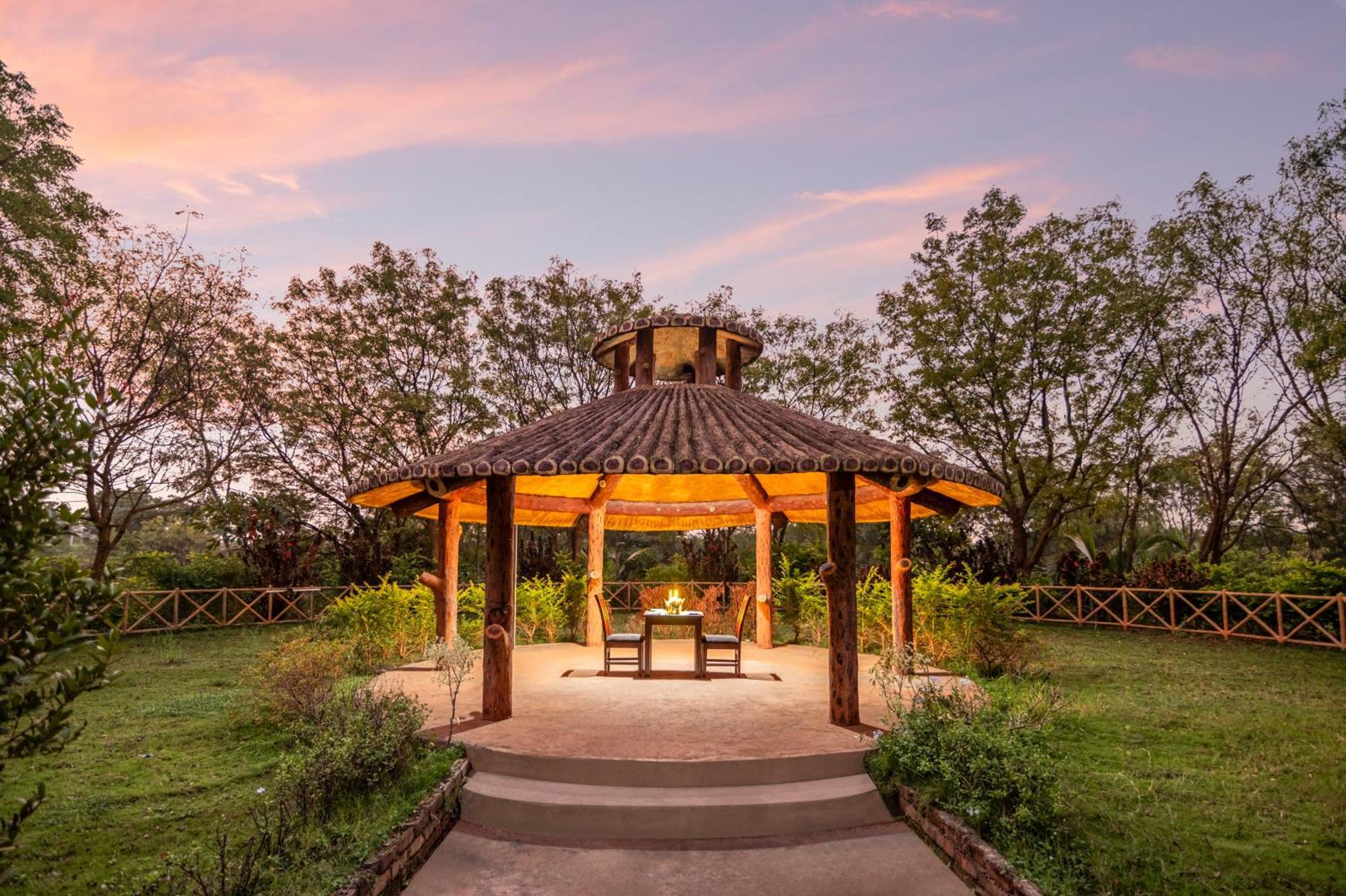 Sterling Banashree Badami Exterior foto
