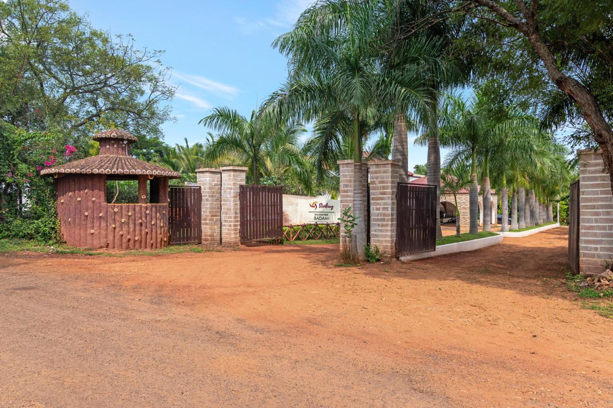Sterling Banashree Badami Exterior foto